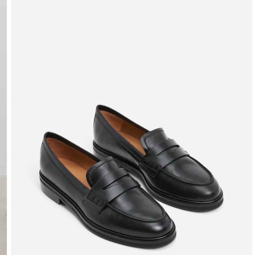 Flattered Sara Loafer